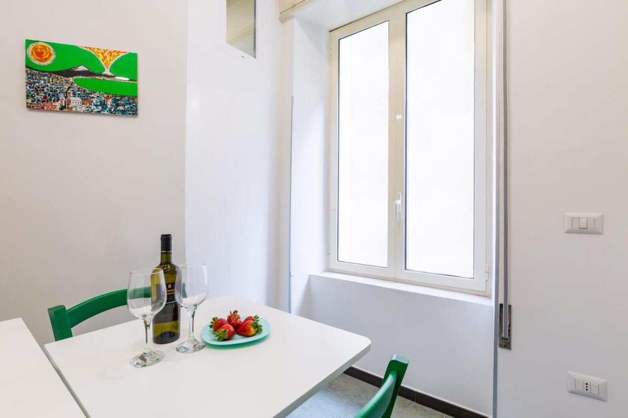 Gelso Complex Studios And Flat By Napoliapartments מראה חיצוני תמונה