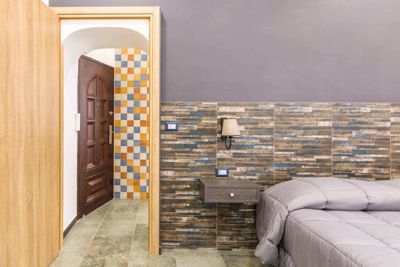 Gelso Complex Studios And Flat By Napoliapartments מראה חיצוני תמונה