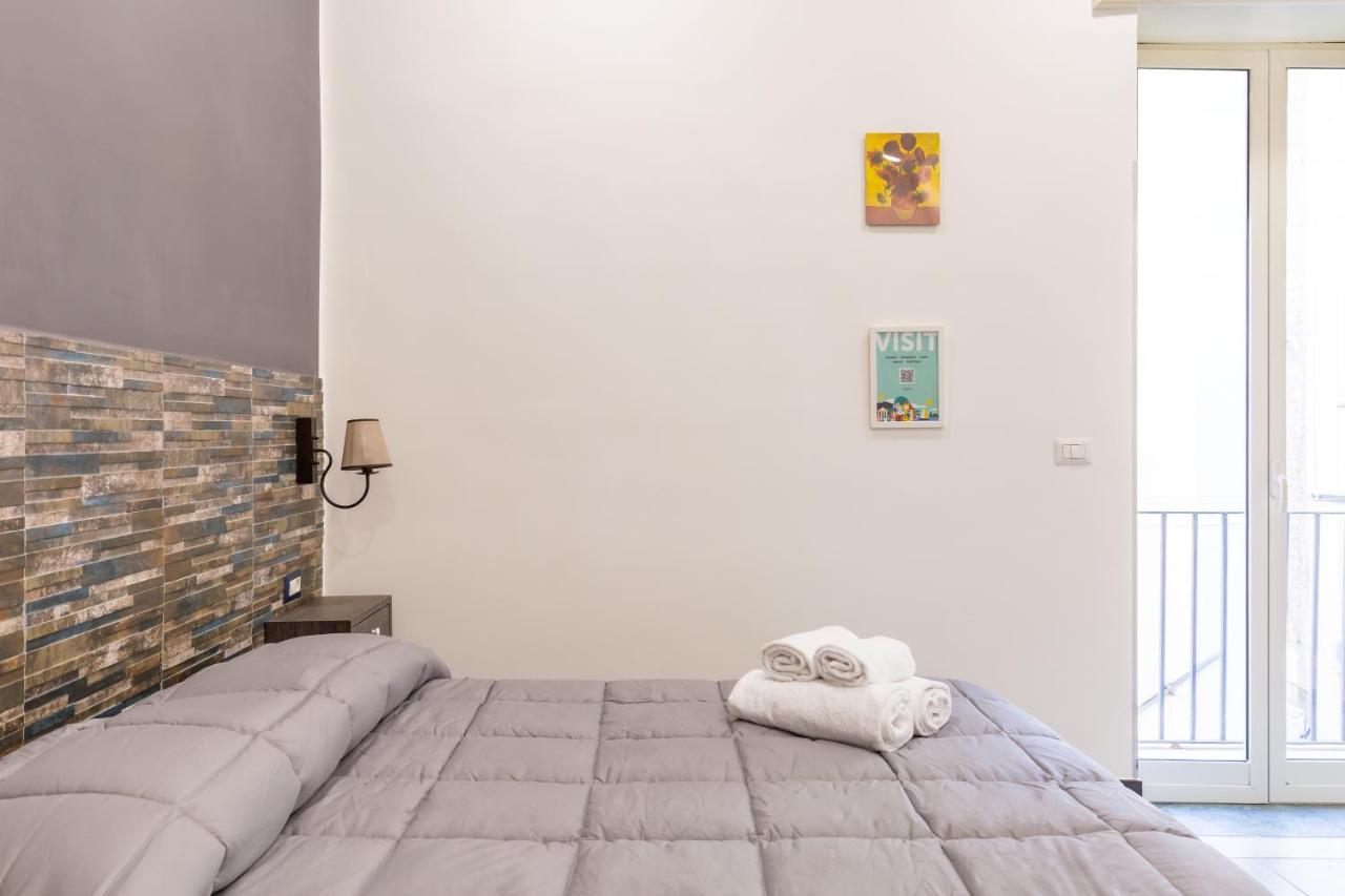 Gelso Complex Studios And Flat By Napoliapartments מראה חיצוני תמונה